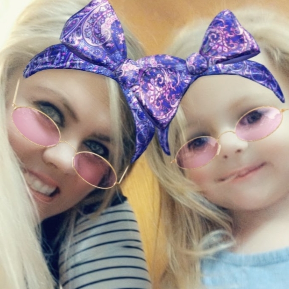 Meet your Posher, Allison - Picture 1 of 1